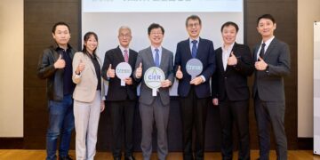臺灣企業首次具備比照國際標準揭露綠電承諾機制 產官學共推TRE100
