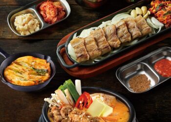 「八色烤肉mini」插旗三井OUTLET PARK台中港 期間新品「豪華鮮貝火烤雙主餐」搶先亮相