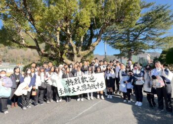 大灣高中拓展國際教育從田中央到林野