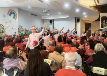 失智長輩的第二個家　得憶園與聊憶園合辦感恩餐會