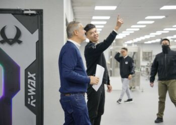 換檔加速！K‑WAX啟動桃園龜山新總部   從在地工廠升級台灣汽美新基地