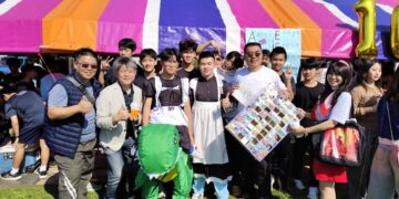 台南一中首度舉辦「學校開放日」 大、小朋友走進竹園岡開箱百年名校魅力