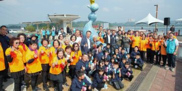 仁義潭全新地景藝術裝置揭幕　青銀世代融入家鄉特色