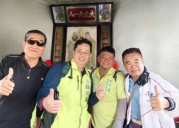 意外被薛兆基等人揭秘 蓮池潭春秋閣內秘藏73年的國寶畫作