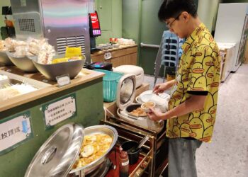 肉多多九週年大放送抗通膨 復刻299套餐重返餐桌