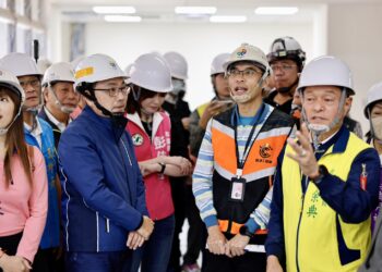 三重玫瑰停車場明年 5 月見！侯友宜：結合活動中心與派出所     打造「三合一」多功能空間