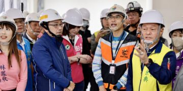 三重玫瑰停車場明年 5 月見！侯友宜：結合活動中心與派出所     打造「三合一」多功能空間