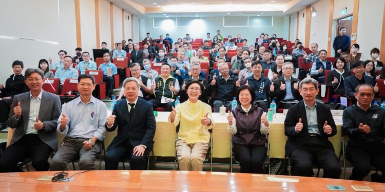 展現市長級執行力！林岱樺解決產業園區座談四大痛點：關稅、移工勞退、垃圾清運、88壅塞