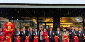 農會跨界經營!三峽農會「碧萃茶飲」正式開幕 推出特色茶飲與餐點 還可選購農會伴手禮