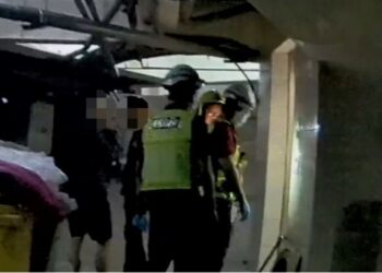 民眾受困電梯 內埔警消防協助脫困