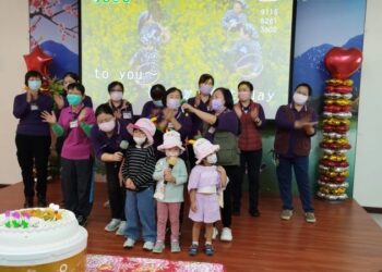 「猛虎追風，駿馬踏雲」　探索創價美術館趣　高雄榮家感謝熱心住民—投入公共事務