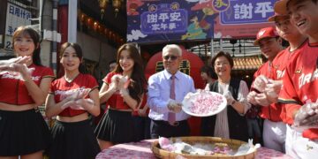 凝聚永靖在地情感 永靖謝平安「千人封街搓湯圓」