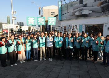 黃秀芳台一線站路口 要衝電話民調第一