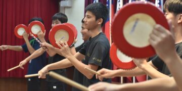 日本與那國町中學畢旅 花蓮市公所熱情歡迎