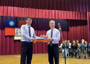 溪高辦理「祝福包高中」 全體學生高昂的鬥志震動全場