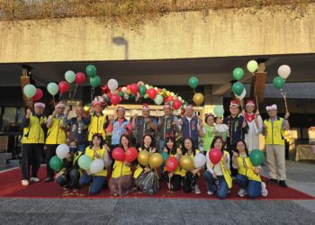 濃濃聖誕味!八里區公所聖誕幸福光園盛大點燈 在地居民感受溫馨歡樂氛圍