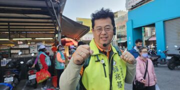 另類政治哲學結合武俠文學    薛兆基式政治武俠精神轉化社會當代公共空間中價值混亂、立場先行的現象，引發讀者對現實政治的對照與反思