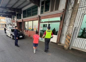 男童遊玩受傷血流不止　潮州警即時送醫救援