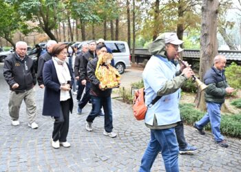 善心企業捐助福安宮媽祖園區  王惠美親赴苗栗迎回3尊神像