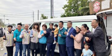 義賣瓜子做公益  大嘉義創新創業協會捐復康巴士