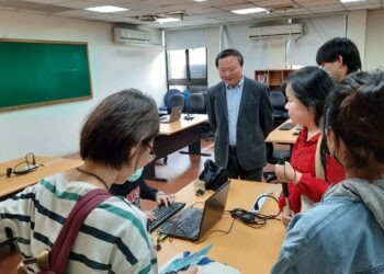 高雄一考區試場開放順利 兼主任王政彥籲請考生考試日提早出門