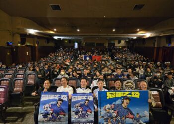 體育局攜手臺南三級棒球隊至全美戲院觀賞《冠軍之路》 凝聚棒球城市榮光