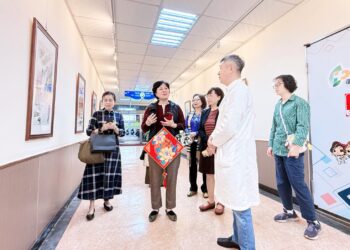 屏醫邀「北門書齋」與「仲夏藝術工作團隊」聯合展出　展現人文醫療