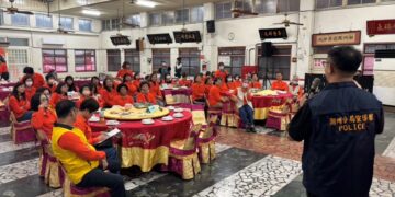 潮州分局警察志工中隊年終工作檢討會暨婦幼宣導活動溫暖登場