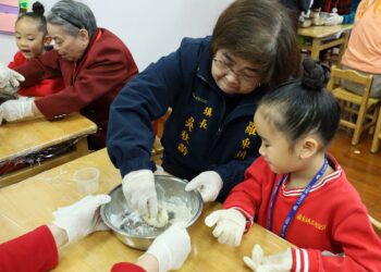 跨世代共融共學 羅東鎮立幼兒園秀成果