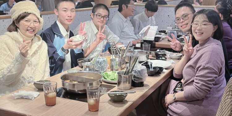 「用愛鼓舞・希望感恩」  四維高中歲末祝福活動溫馨