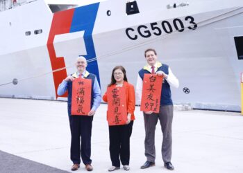 台美安全戰略及印太和平鎖鏈「好馬吉」　管碧玲邀谷立言首登雲林艦，共迎馬年新春！