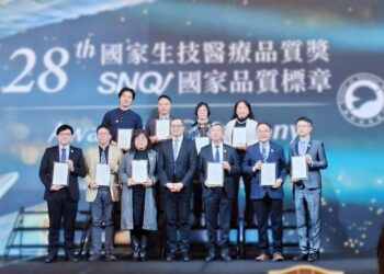 屏東醫院榮獲三項SNQ國家品質認證標章 展現全人、全程、全社區照護的醫療實力