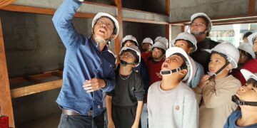 莿桐饒平國小舊宿舍修復工地導覽 師生探訪場域活化新體驗