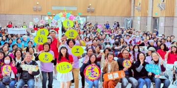 銀髮力量撐起城市溫度 高市社會局表揚志工向無名英雄致敬