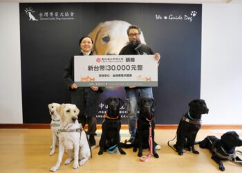 與愛同行八年！從清潔照護到行動支持　法鉑成為導盲犬溫柔後盾