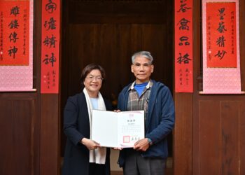 「信・願・行II-黃國書刻畫展」 於工藝展覽館盛大登場