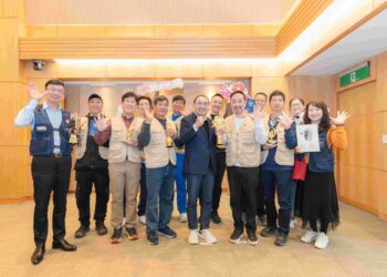 萬金杜鵑驚艷世界！榮獲法國、巴黎設計獎等 8 獎肯     2/7 盛大開展邀民賞花