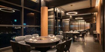 挑戰手速8.88秒「整桌免單」台中尊榮聚餐新地標登場，岩漿火鍋台中敦富店盛大開幕！