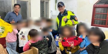 讓愛循環、延續物命，寒流中恆警陪伴孩童學習珍惜