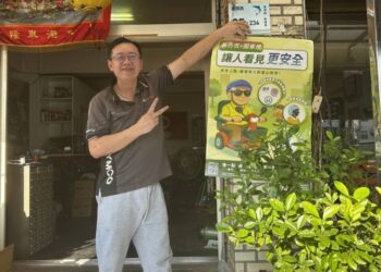 防制內輪差事故 東港警加強取締大型貨車違規 暨東港警訊