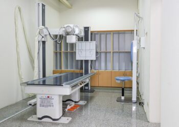 扶輪社捐贈數位X光機設備助偏鄉　東石衛生所醫療量能再升級