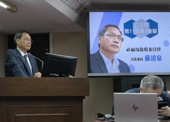 蘇清泉主張：屏東縣應推行學童營養午餐免費政策