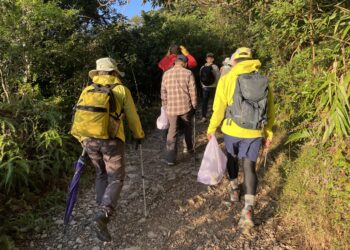 公私協力守護抹茶山 志工淨山巡檢步道設施