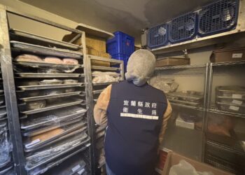 宜蘭知名飯店傳食物有異物? 宜蘭縣政府衛生局派員稽查