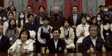 65位大學生獲頒黃朝琴培育優秀人才獎學金