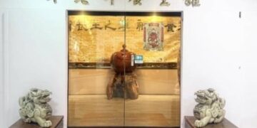 【智能輔助、精準升級、養生分享】鄧老師養生館引用AI按摩設備「舒心儀」，科技普惠、社福共融