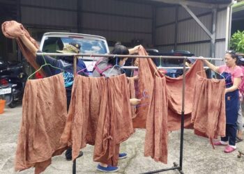 屏東縣調查十大潛力原住民文資　一窺排灣族染布工藝