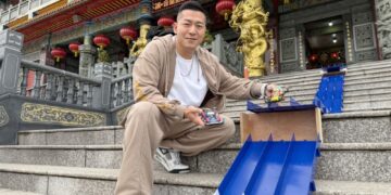 第一屆「神行盃國際四驅車大賽」桃園護國宮登場   草爺挑戰極限