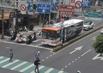 開工首日必看!新北「調撥車道」2/23 恢復運作 交通局:提早出門避車潮