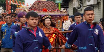 三年一科宗教盛事熱鬧展開 王爺奶奶回麟洛遶境傳承百年情誼